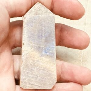 Rainbow Moonstone Tower Point Nice Flash on 1 Side in Blue & Purple